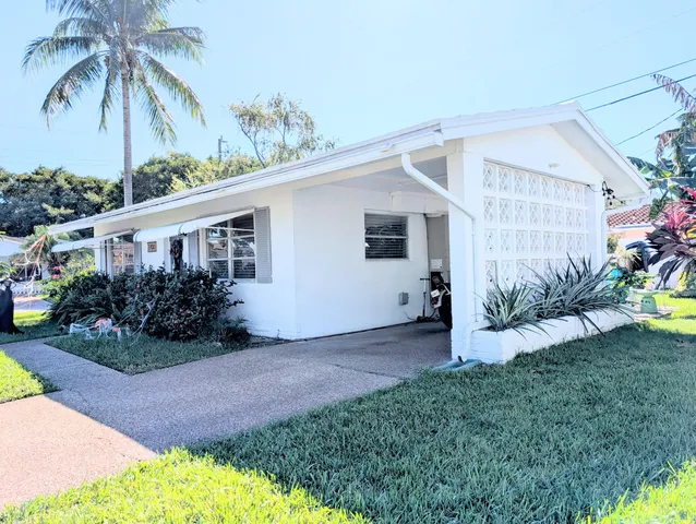 $325,000 | 2700 Northwest 52nd Street, Tamarac, FL 33309