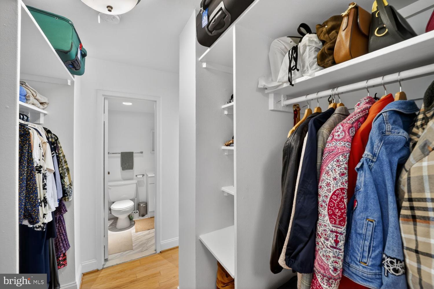950 25th Street Northwest, Unit 406N Washington, DC 20037 - Photo 12 of 27 Huge walk-through closet