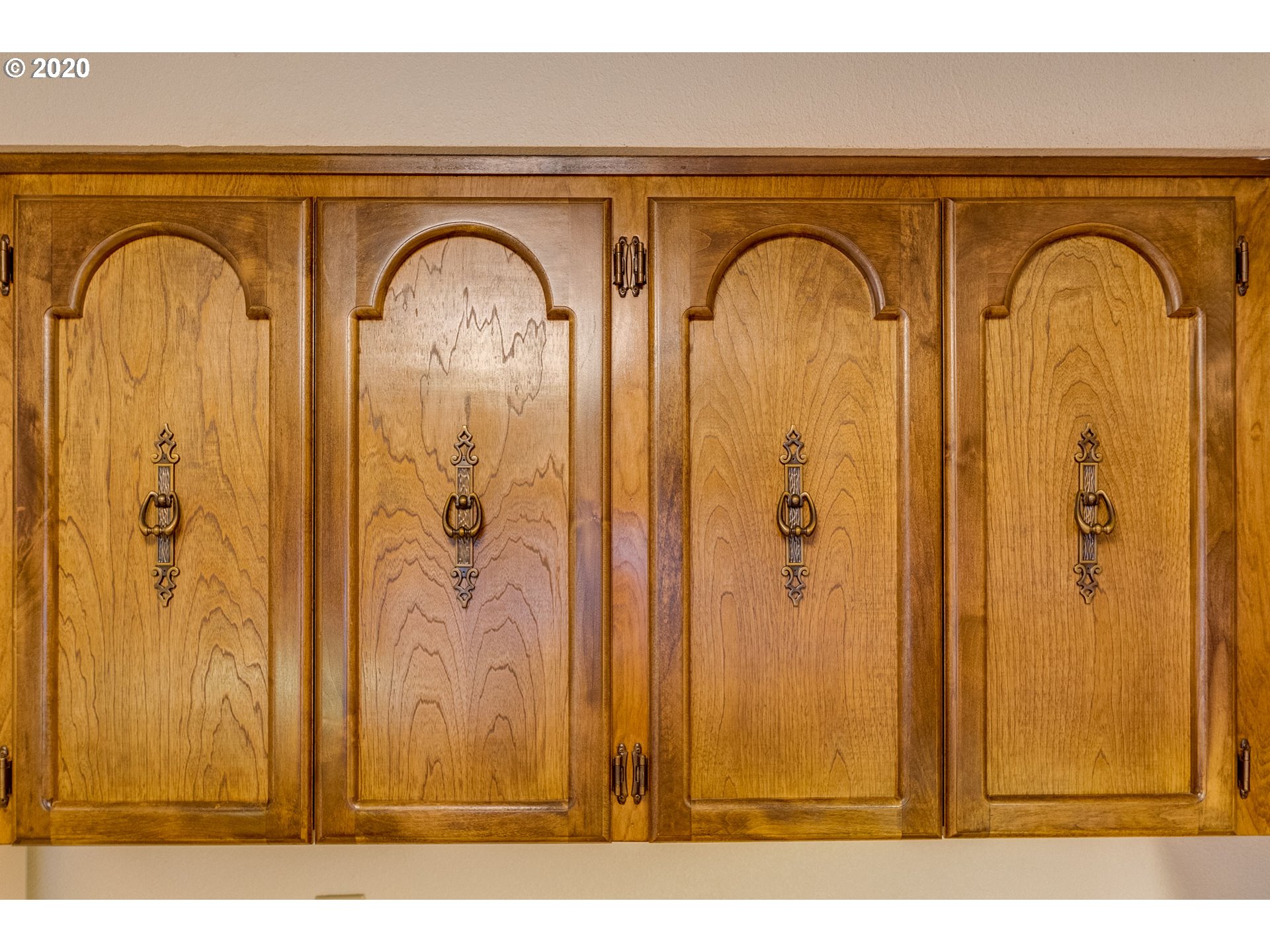 3612 Southwest Custer Street Portland, OR 97219 - Photo 12 of 32 Gallery Image 12