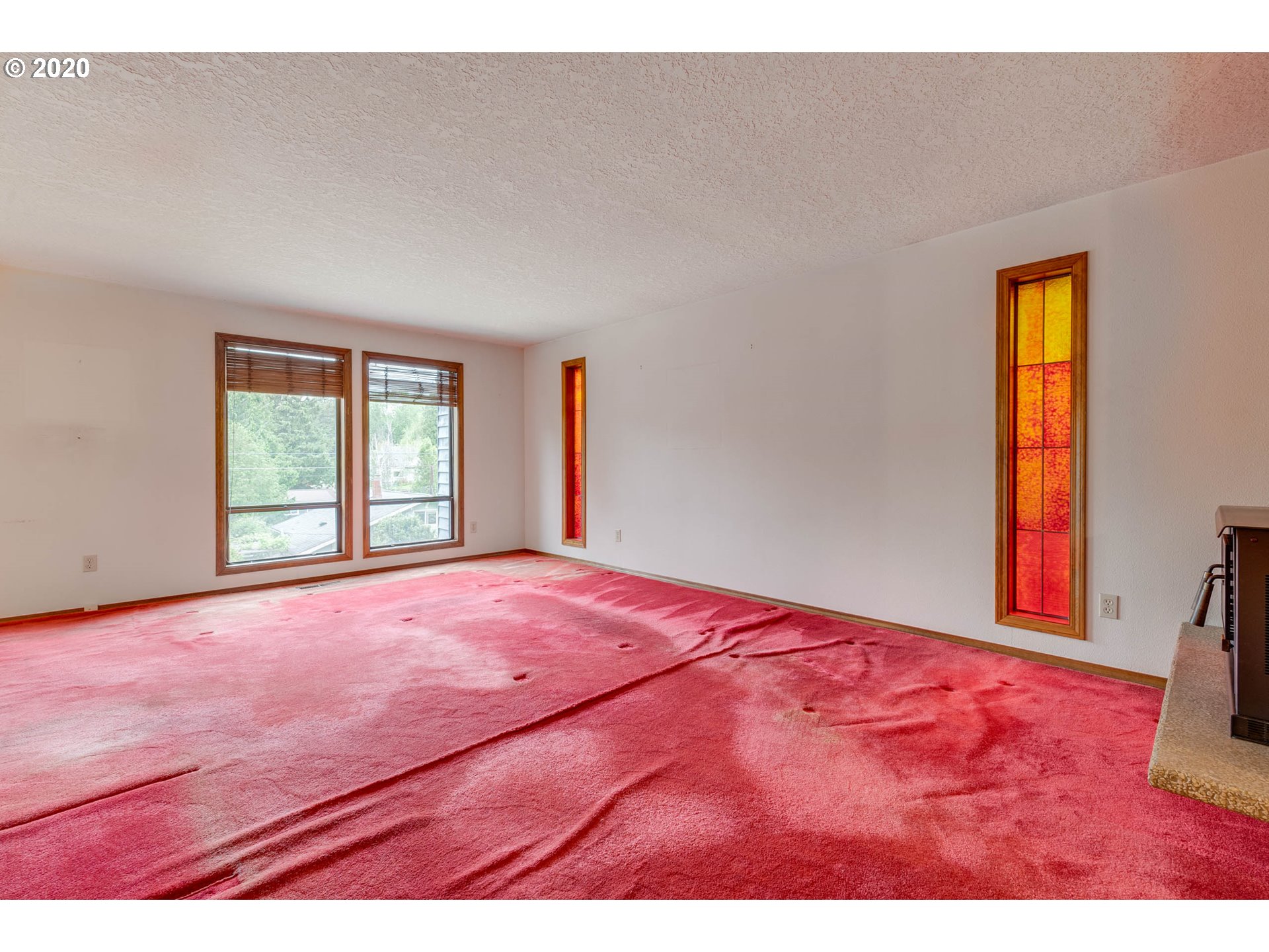 3612 Southwest Custer Street Portland, OR 97219 - Photo 4 of 32 Gallery Image 4