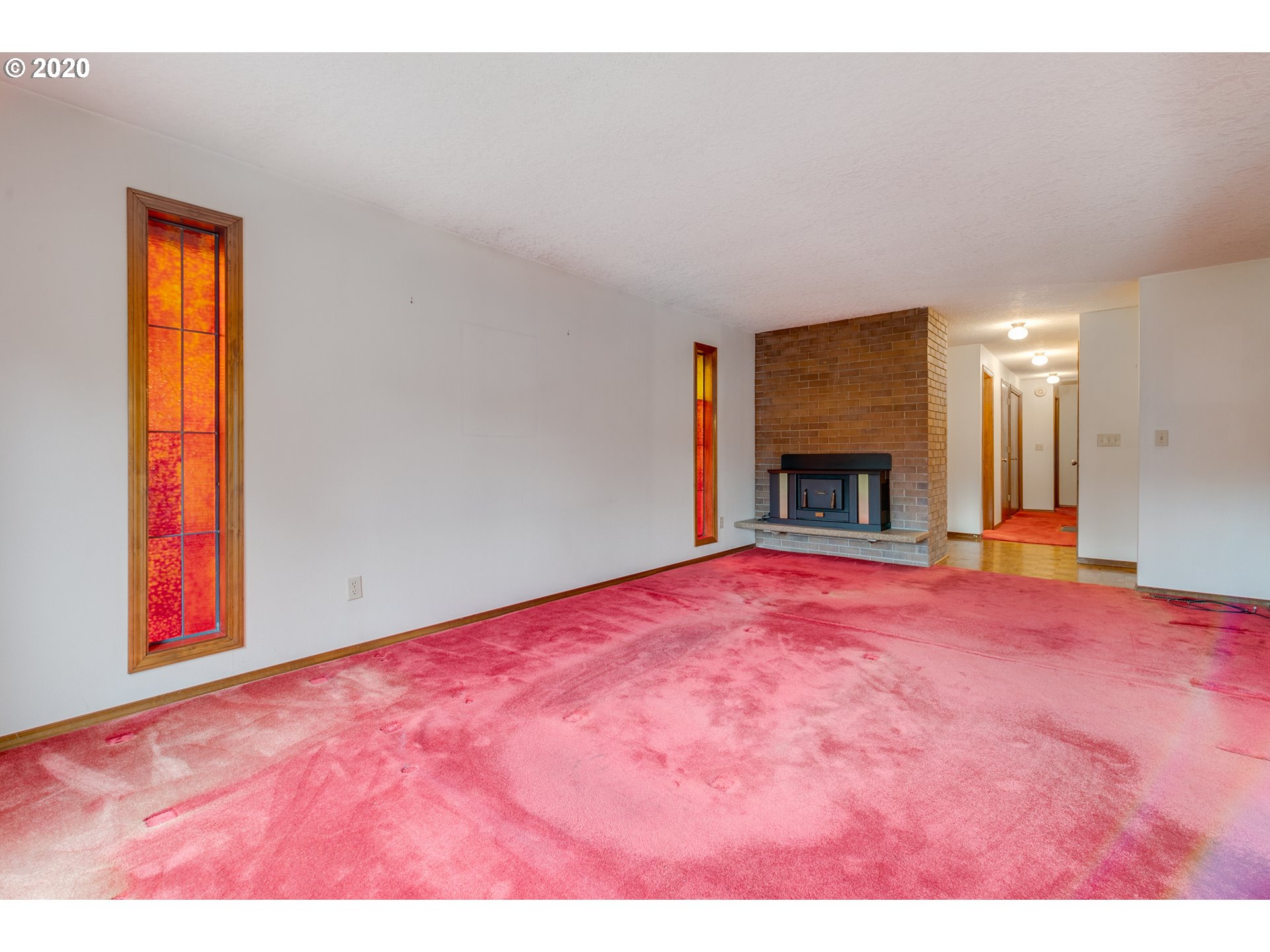 3612 Southwest Custer Street Portland, OR 97219 - Photo 8 of 32 Gallery Image 8