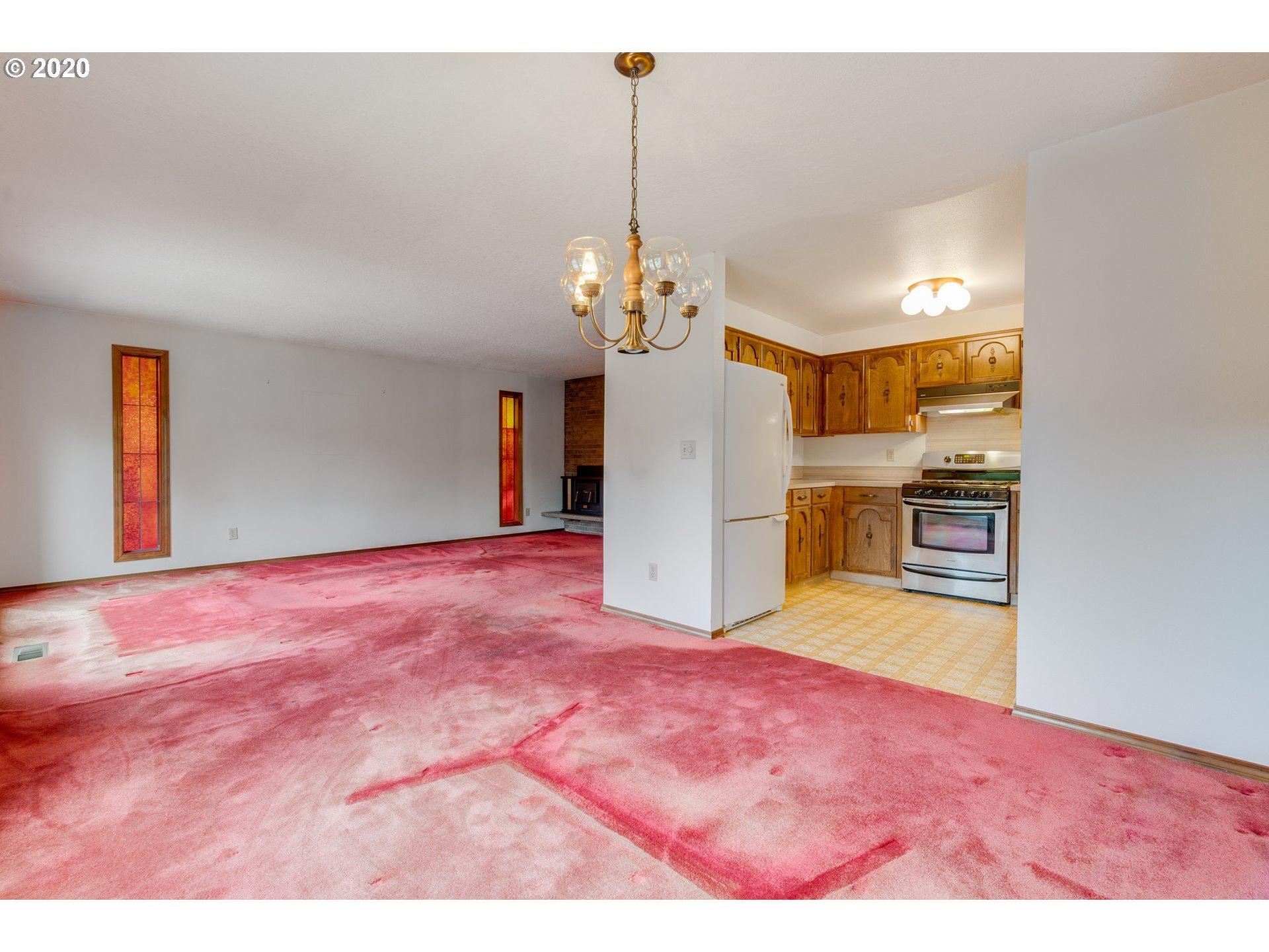 3612 Southwest Custer Street Portland, OR 97219 - Photo 10 of 32 Gallery Image 10