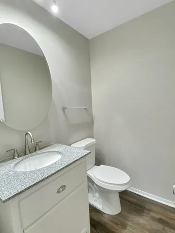 $1,800 | 36934 Illinois Rte 59, Unit 2, Ingleside, IL 60041