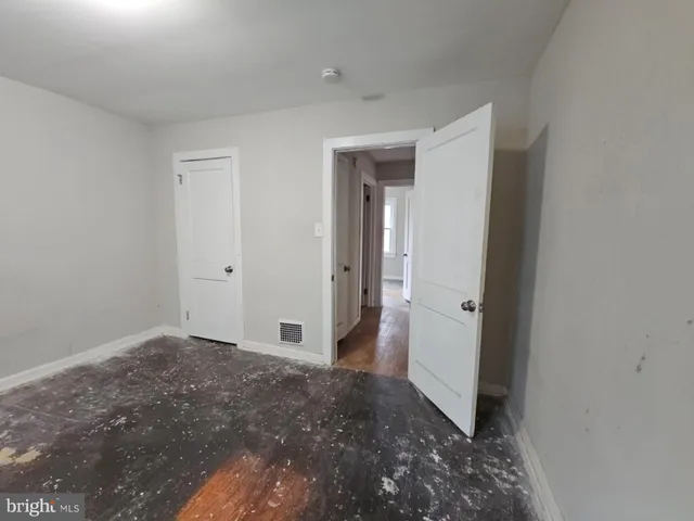 a view of empty room