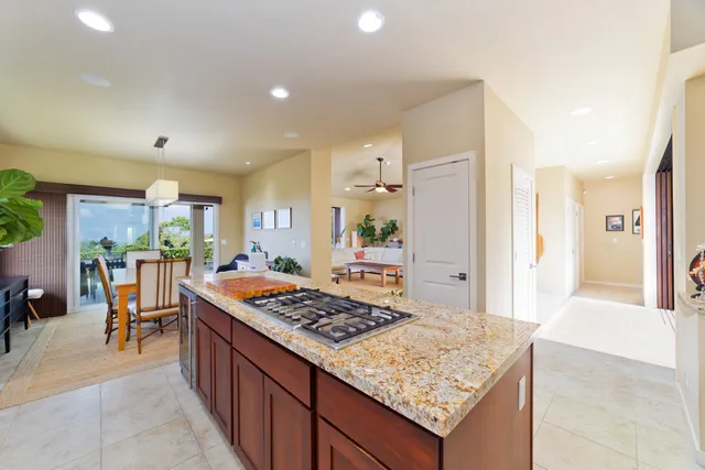 $3,385,000 | 77-145 Kalaniuka Street, Holualoa, HI 96725