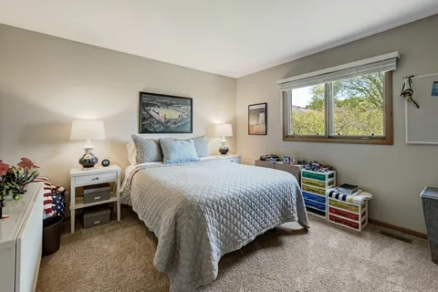 $999,000 | 5631 South Elm Street, Hinsdale, IL 60521
