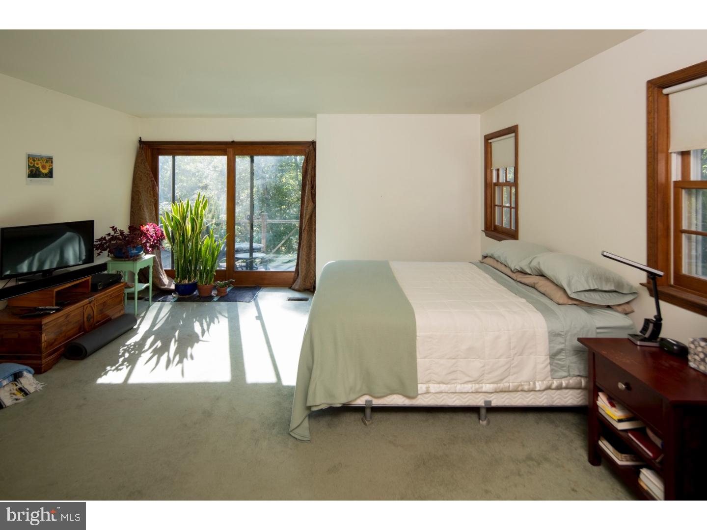 1223 Eagle Road Newtown, PA 18940 - Photo 6 of 20 Master Bedroom