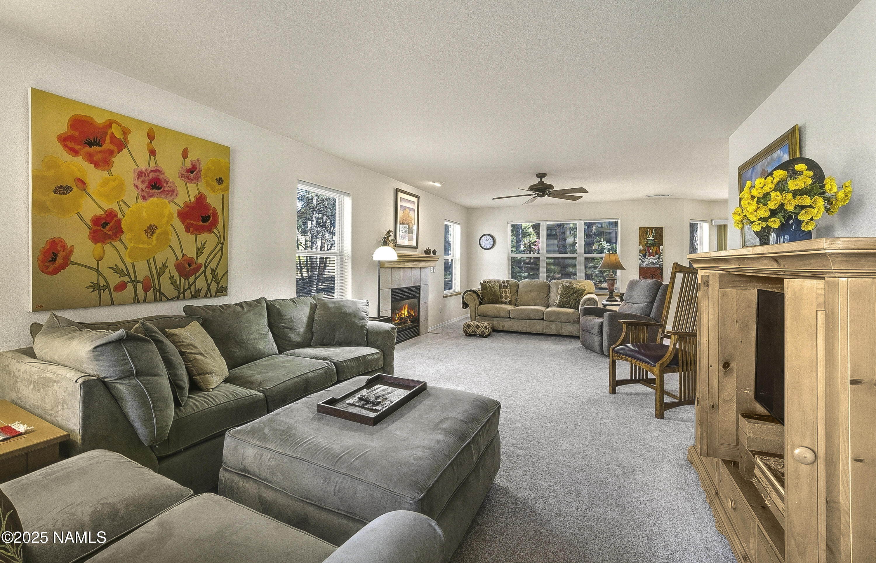 2545 North Broken Circle Road Flagstaff, AZ 86004 - Photo 5 of 29 Living Area