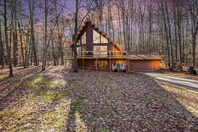 $389,000 | 10205 Lost Canyon Drive, Stanwood, MI 49346