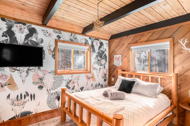 $389,000 | 10205 Lost Canyon Drive, Stanwood, MI 49346