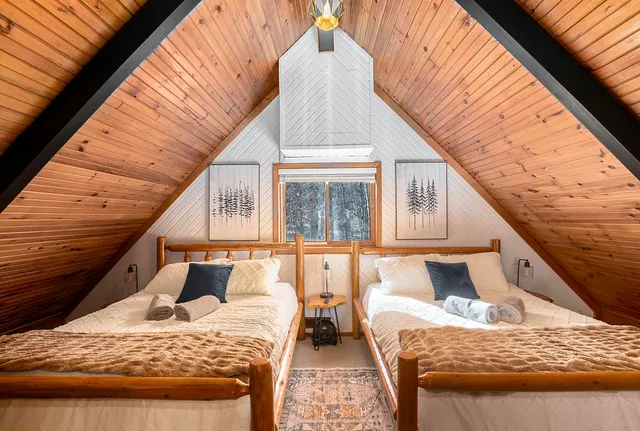 $389,000 | 10205 Lost Canyon Drive, Stanwood, MI 49346