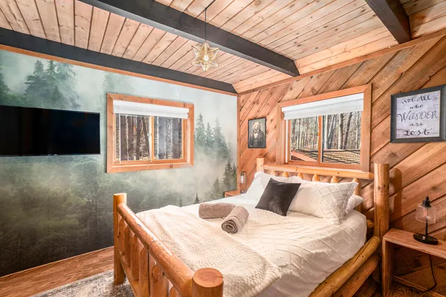 $389,000 | 10205 Lost Canyon Drive, Stanwood, MI 49346