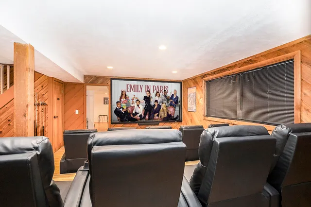 $389,000 | 10205 Lost Canyon Drive, Stanwood, MI 49346