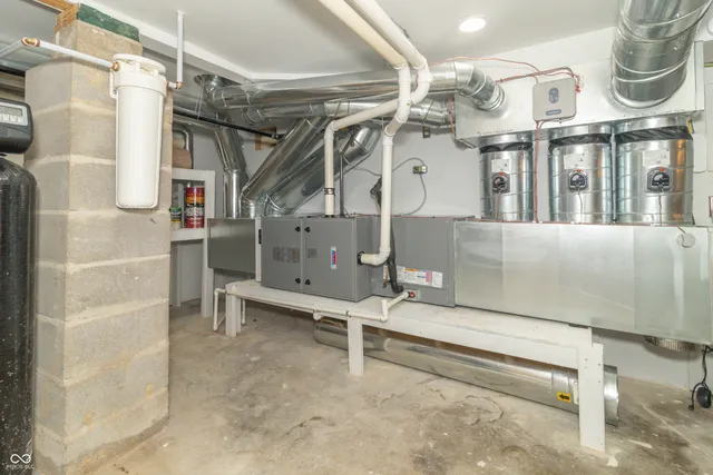 $635,000 | 118 North Huston Street, Ingalls, IN 46048