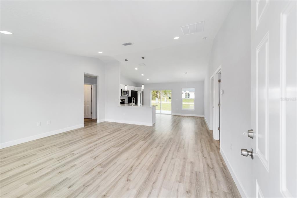 1111 Northwest Buena Vista Road Dunnellon, FL 34431 - Photo 4 of 31