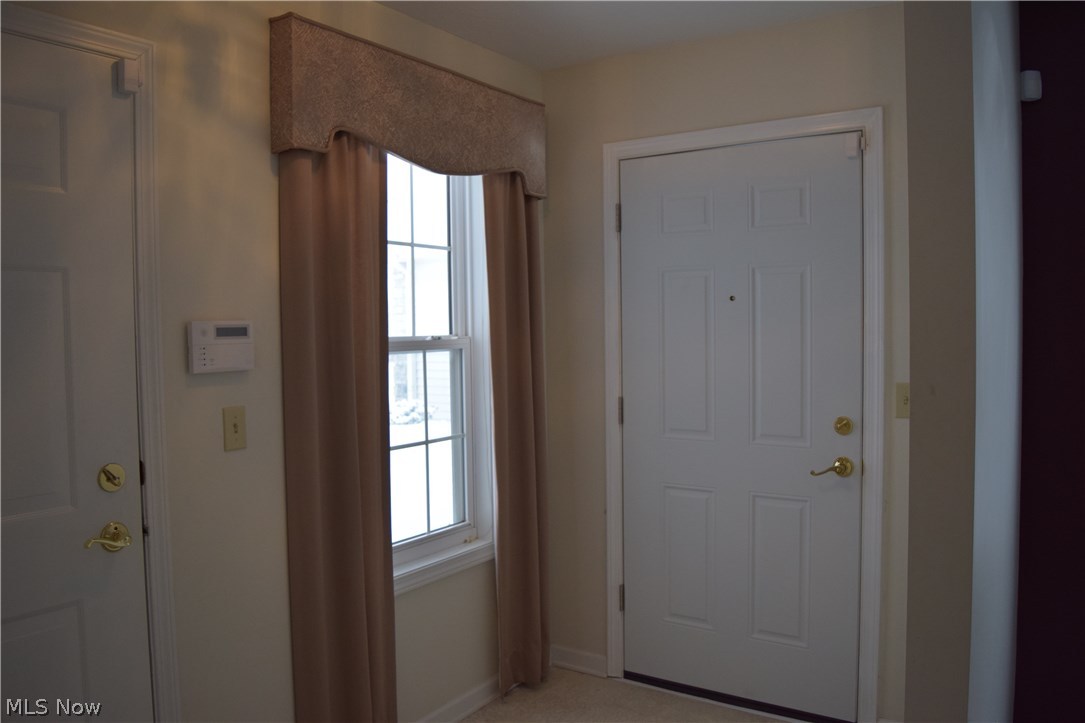 8330 West Ridgewood Drive, Unit 2A Cleveland, OH 44129 - Photo 2 of 25