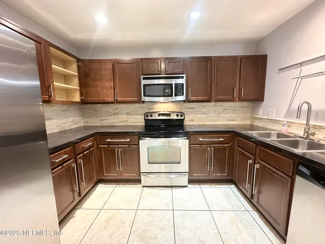 $1,450 | 6916 Ortega Woods Drive, Unit 99, Jacksonville, FL 32244