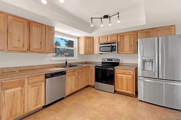 $2,400 | 4451 Ranch Circle, Colorado Springs, CO 80918