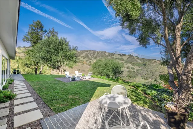 $2,195,000 | 2630 San Angelo Drive, Claremont, CA 91711