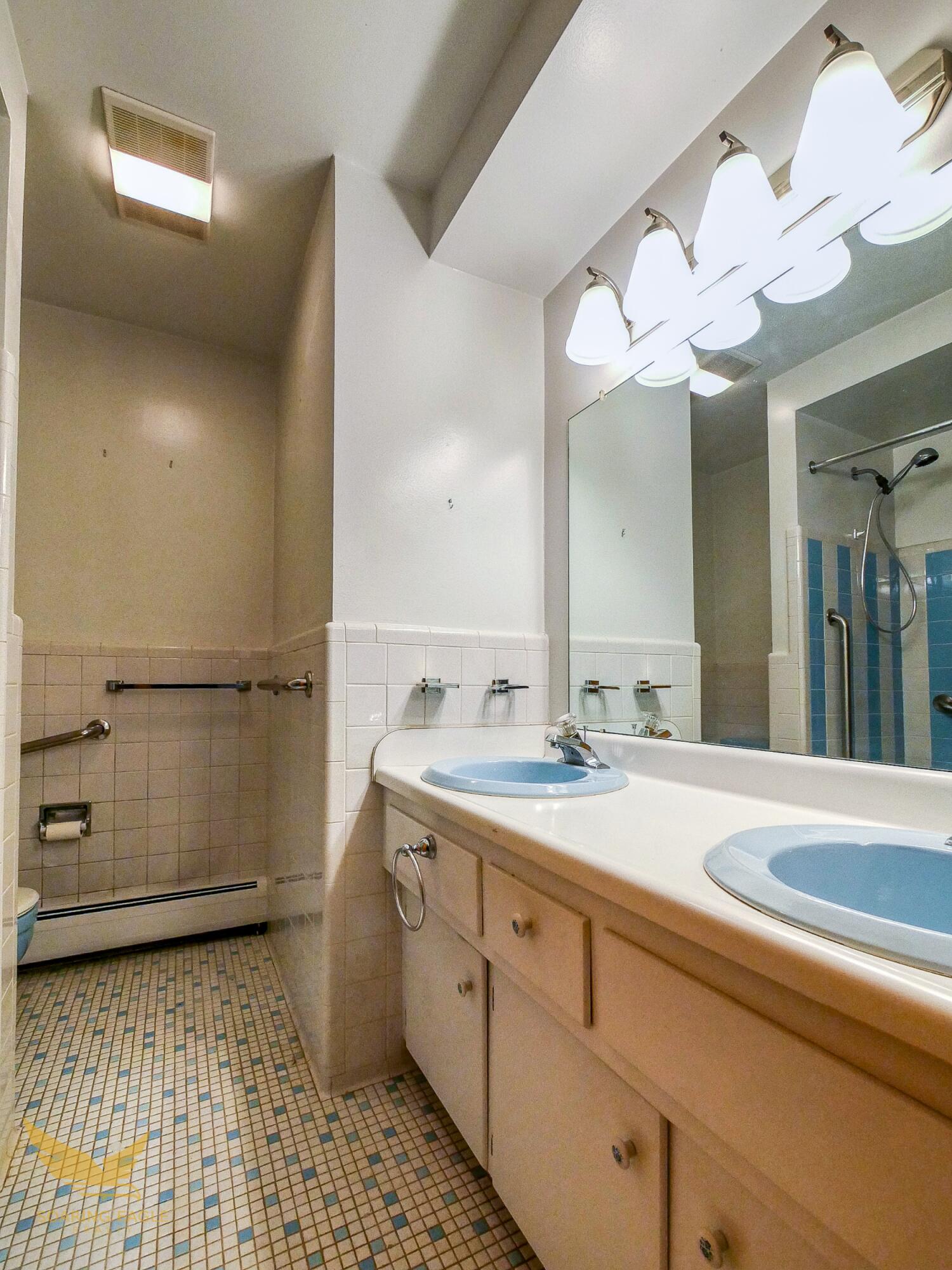 1776 Welch Road Walled Lake, MI 48390 - Photo 5 of 23 4a