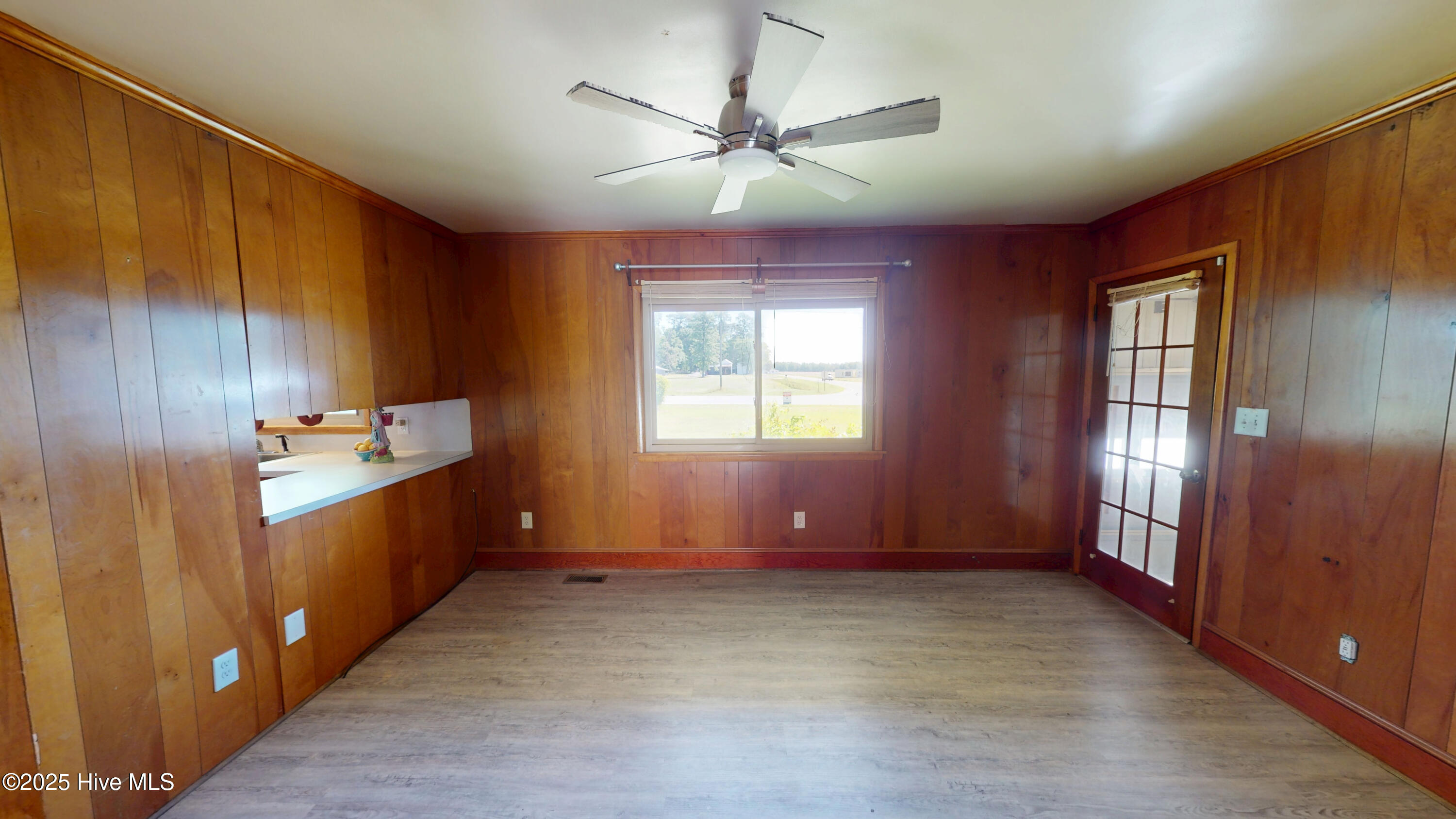 112 Rae Road Kinston, NC 28504 - Photo 18 of 35 04292025_081915