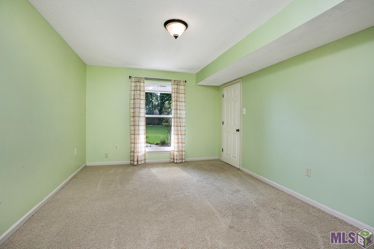 5211 Carnifix Court Baton Rouge, LA 70817 - Photo 9 of 23 Gallery Image 9