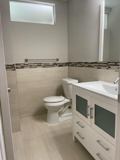 8872 16 1/2 Mile Road Sterling Heights, MI 48312 - Photo 15 of 40 15