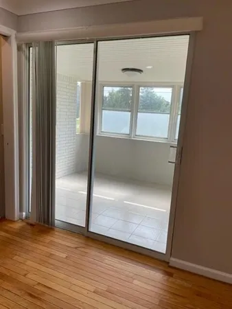 $324,899 | 8872 16 1/2 Mile Road, Sterling Heights, MI 48312