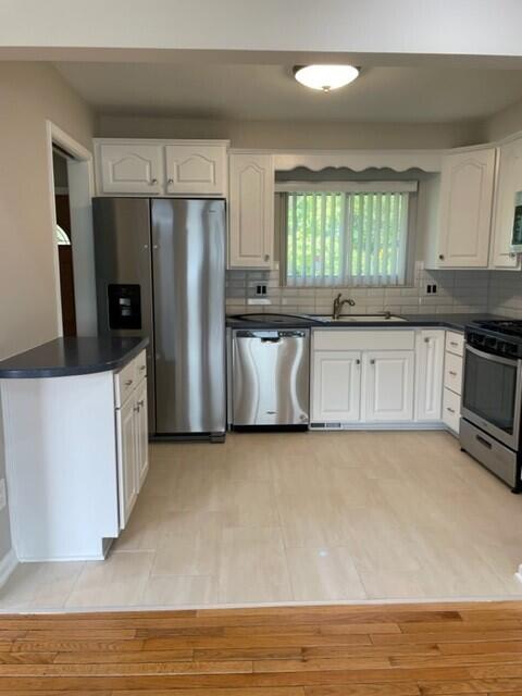 8872 16 1/2 Mile Road Sterling Heights, MI 48312 - Photo 4 of 40 2