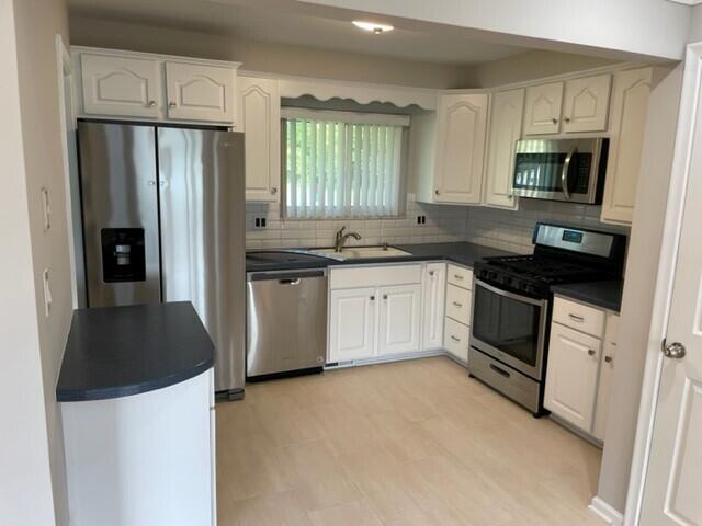 8872 16 1/2 Mile Road Sterling Heights, MI 48312 - Photo 6 of 40 6