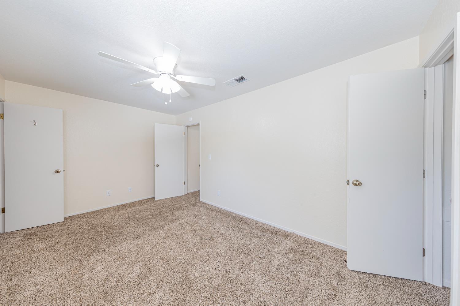 49400 River Park Road, Unit 45 Oakhurst, CA 93644 - Photo 22 of 29