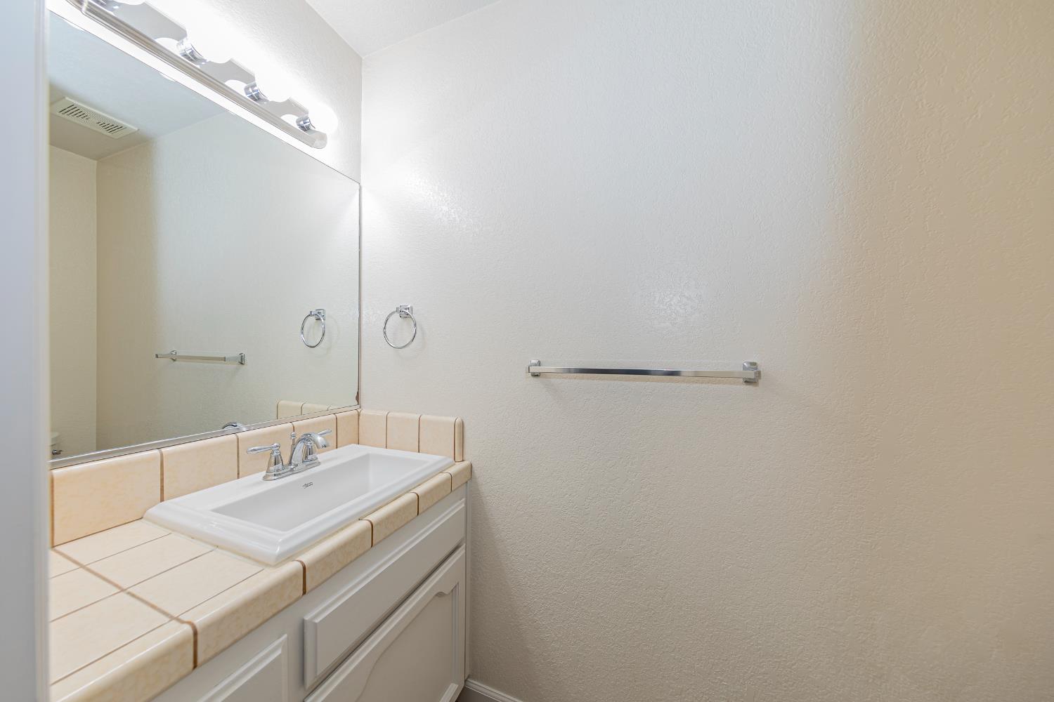 49400 River Park Road, Unit 45 Oakhurst, CA 93644 - Photo 26 of 29