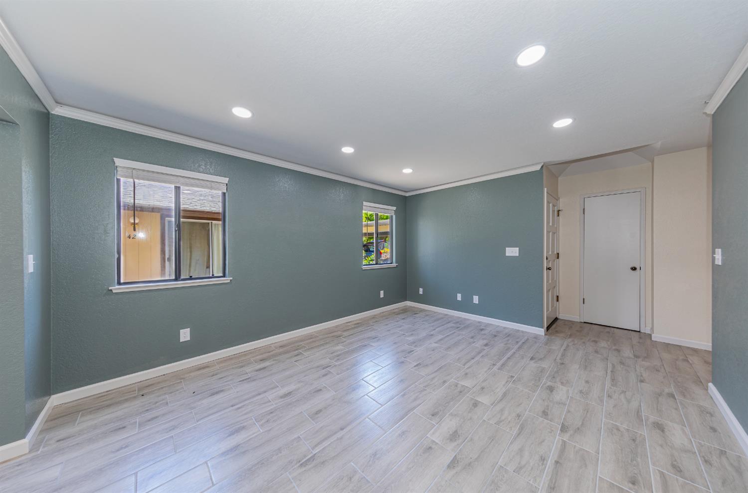 49400 River Park Road, Unit 45 Oakhurst, CA 93644 - Photo 6 of 29