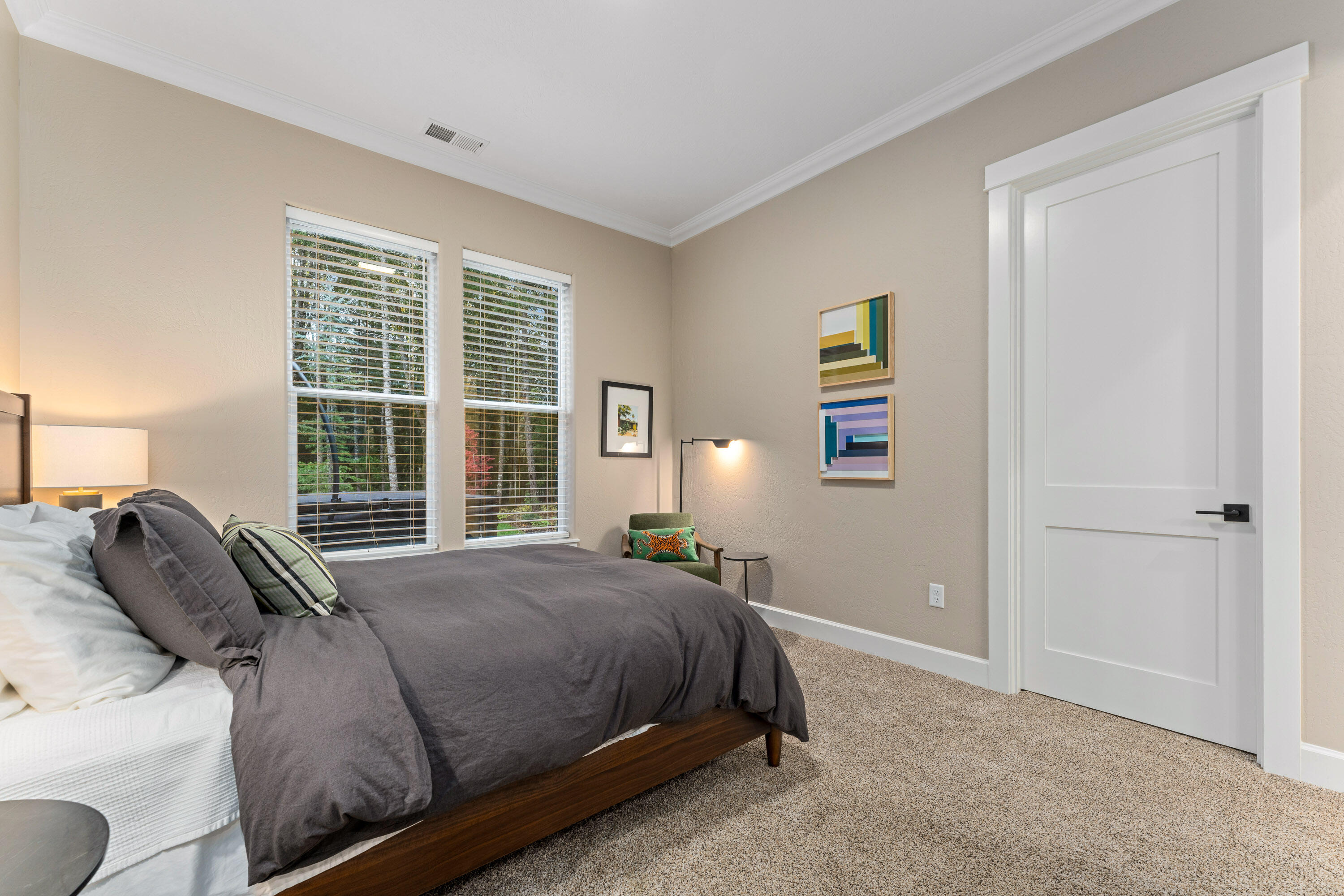 151 Key Way Grants Pass, OR 97527 - Photo 22 of 43 INT (28 of 28)