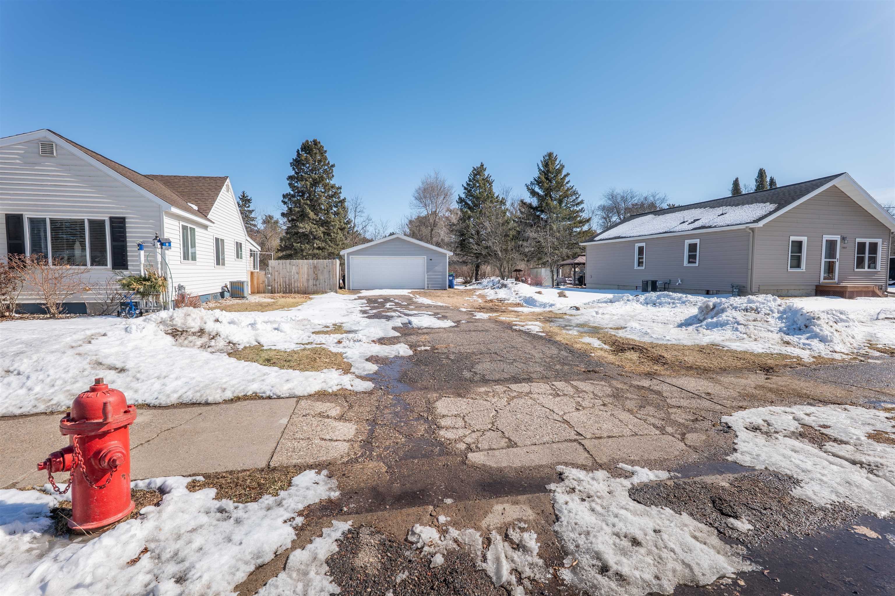 1905 Spring Street Schofield, WI 54476 - Photo 5 of 7