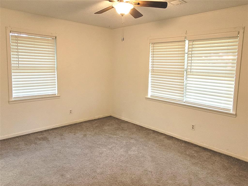 410 22nd Street Southwest Paris, TX 75460 - Photo 19 of 40