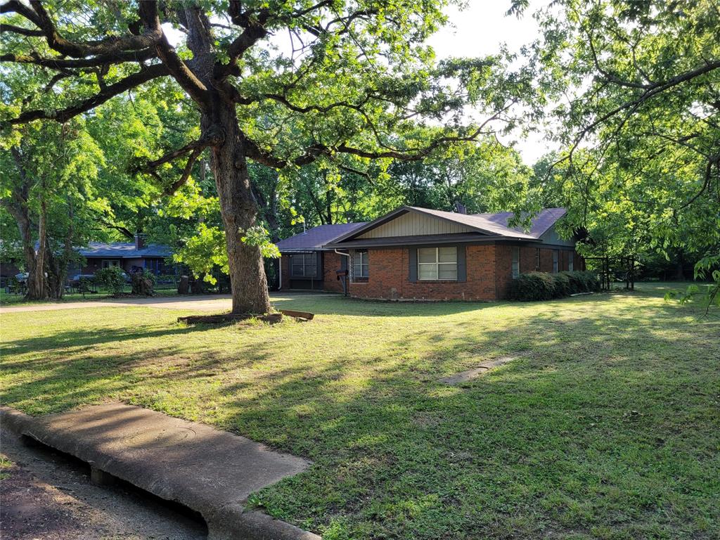 410 22nd Street Southwest Paris, TX 75460 - Photo 2 of 40