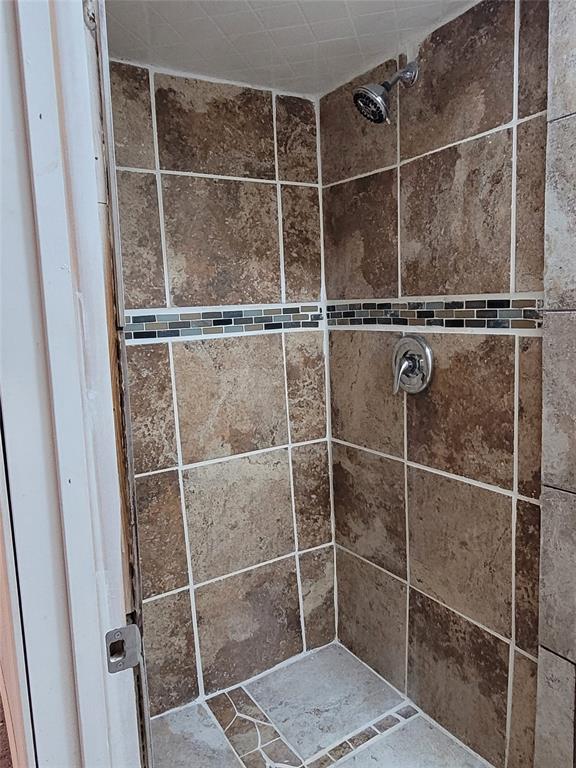 410 22nd Street Southwest Paris, TX 75460 - Photo 22 of 40