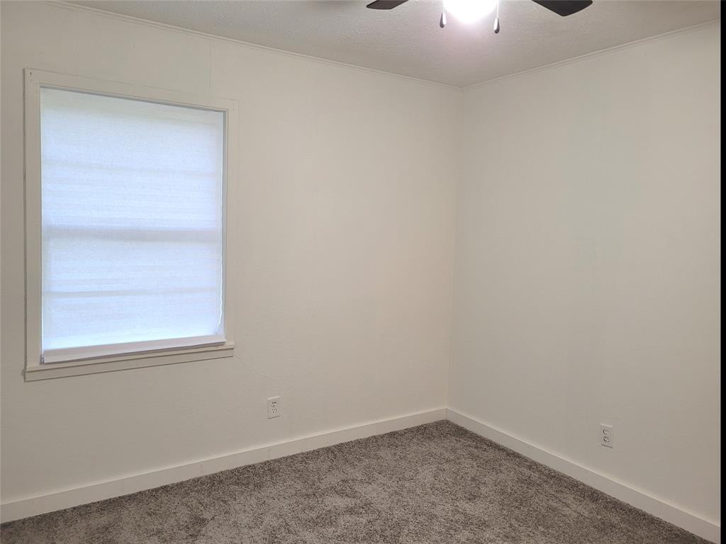 410 22nd Street Southwest Paris, TX 75460 - Photo 29 of 40