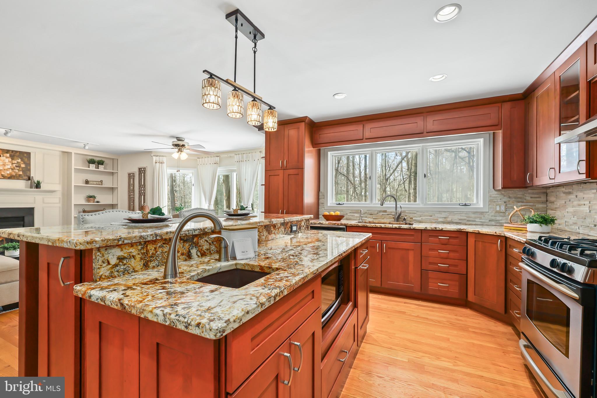 11573 Hemingway Drive Reston, VA 20194 - Photo 15 of 55