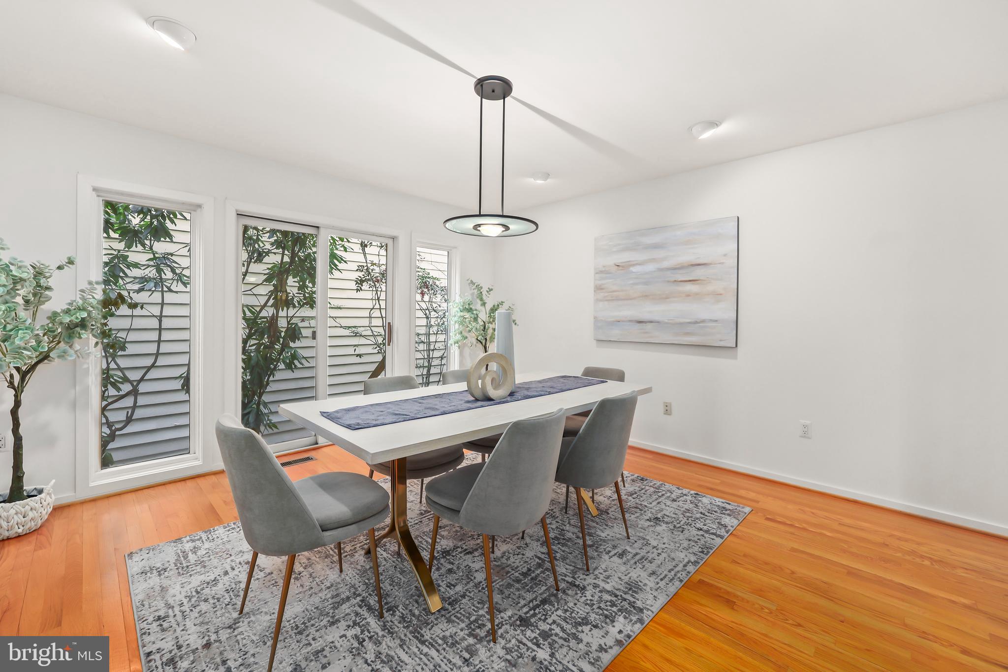 11573 Hemingway Drive Reston, VA 20194 - Photo 9 of 55