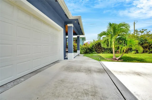 $485,000 | 4796 Southeast Horizon Avenue, Stuart, FL 34997