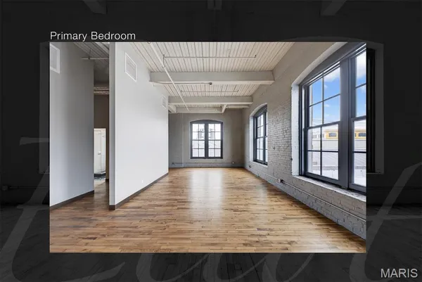 $2,950 | 2647 Locust Street, Unit 2R, St. Louis, MO 63103