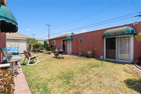 $824,999 | 11028 Spinning Avenue South, Inglewood, CA 90303