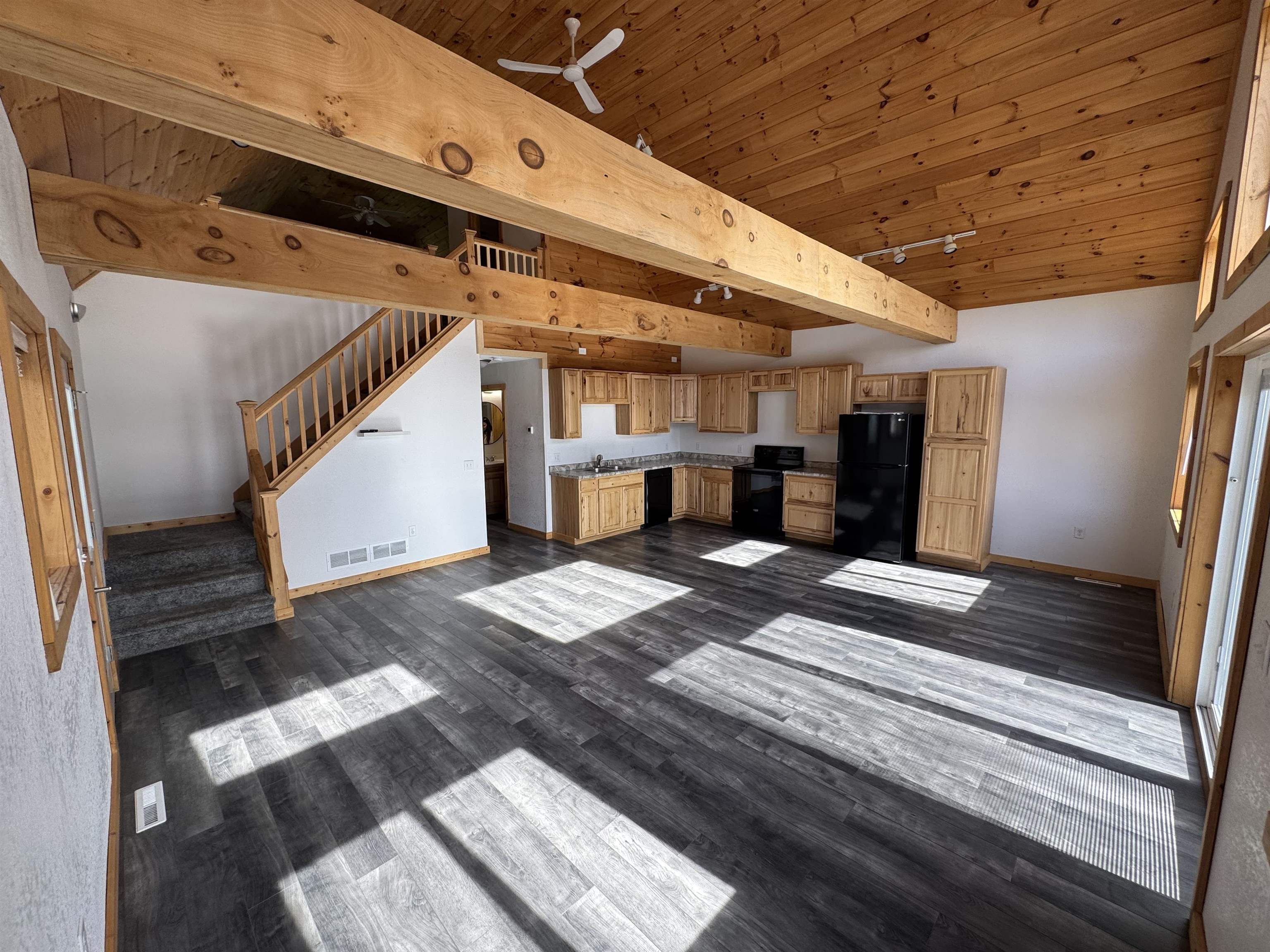 W6205 South S Montello, WI 53949 - Photo 4 of 18