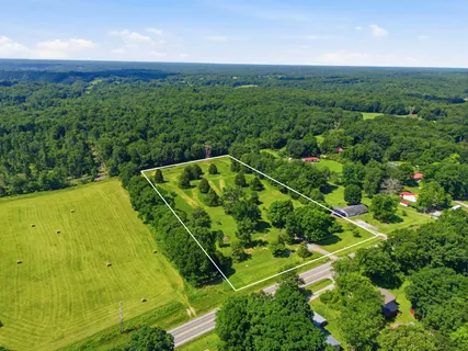$307,000 | 3965 Highway 70 West, Dickson, TN 37055