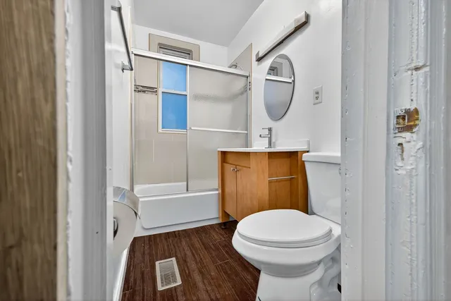 $1,650 | 1922 North Whipple Street, Unit 1, Chicago, IL 60647