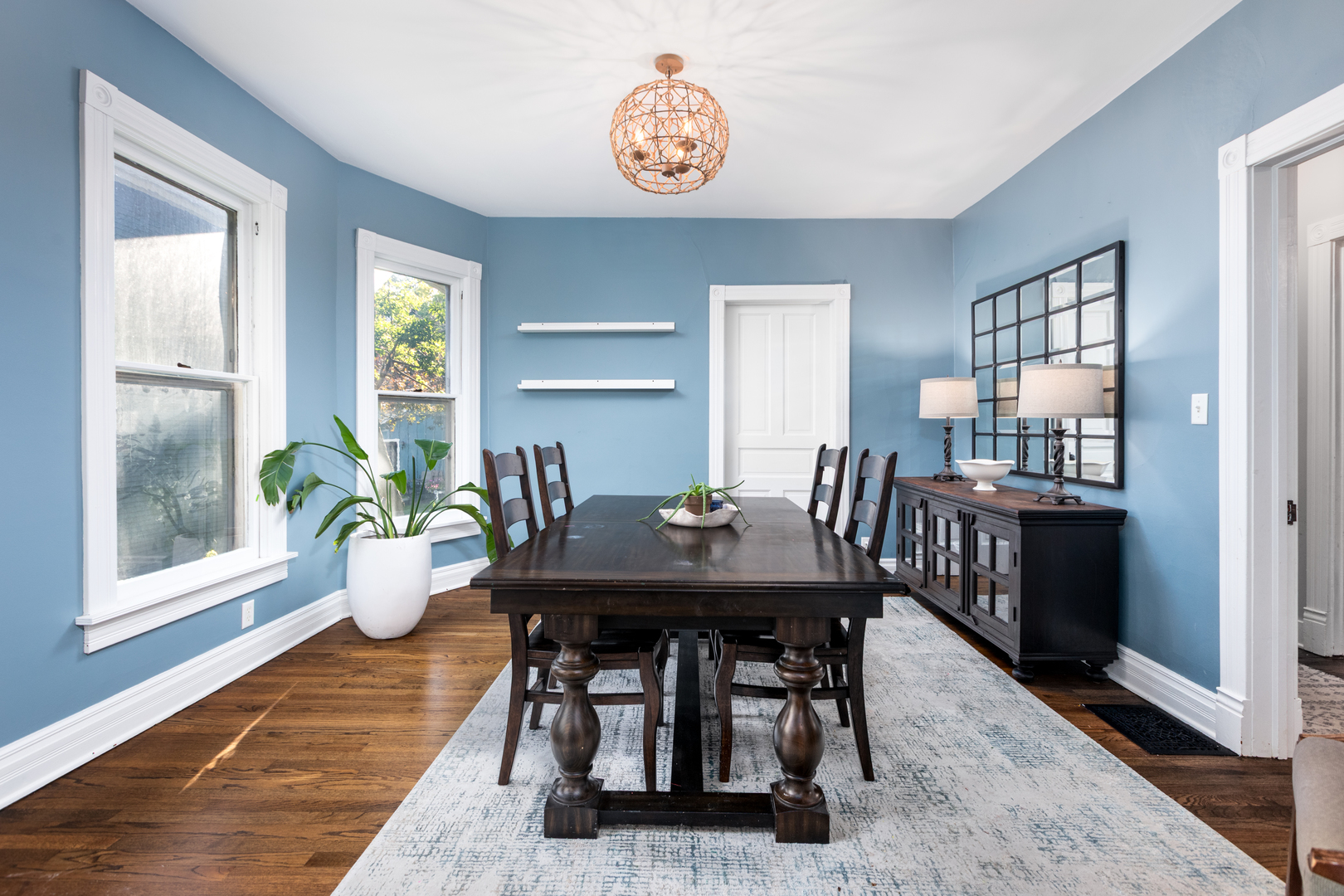 105 South Wright Street Naperville, IL 60540 - Photo 14 of 47 a dining room with furniture and window
