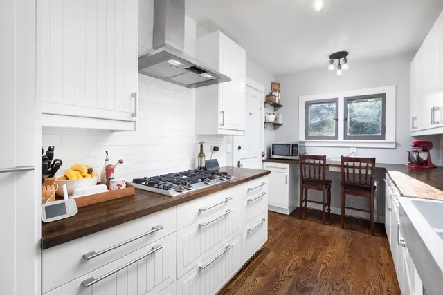 $799,000 | 105 South Wright Street, Naperville, IL 60540