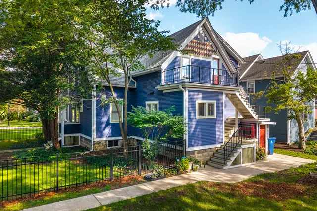 $799,000 | 105 South Wright Street, Naperville, IL 60540